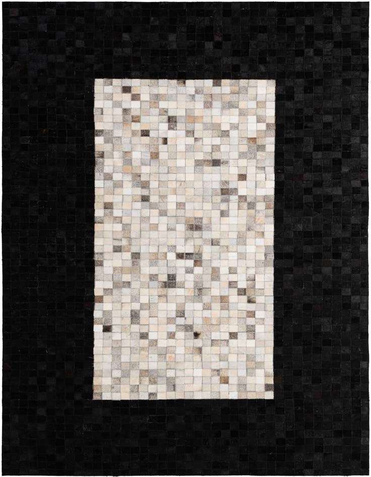 Detail image of 5' 1 x 8' Cowhide - Patchwork Rug