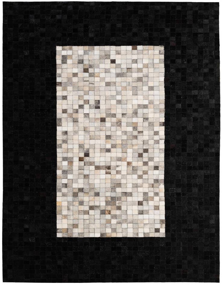 Detail image of 5' 1 x 7' 11 Cowhide - Patchwork Rug