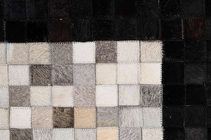 5' x 7' 10 Cowhide - Patchwork Rug