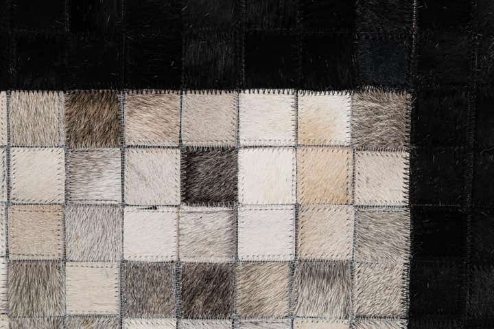 5' x 7' 11 Cowhide - Patchwork Rug