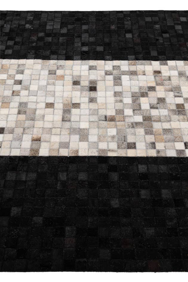 Detail image of 5' x 8' Cowhide - Patchwork Rug