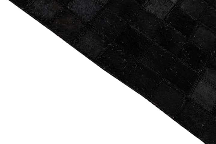 5' 1 x 7' 10 Cowhide - Patchwork Rug