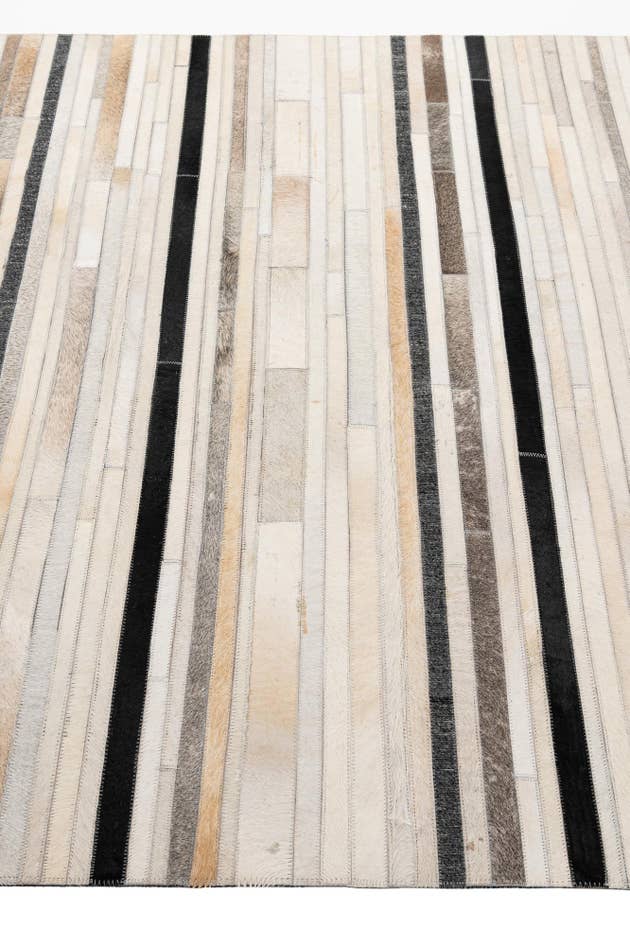 Detail image of 5' 2 x 8' 1 Cowhide - Patchwork Rug