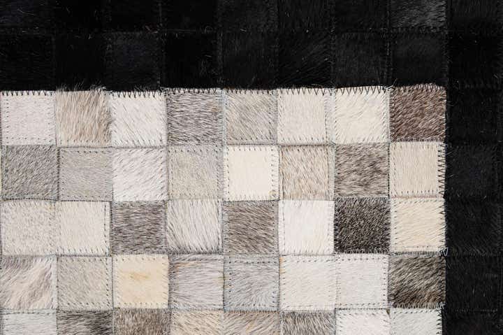 5' x 8' Cowhide - Patchwork Rug