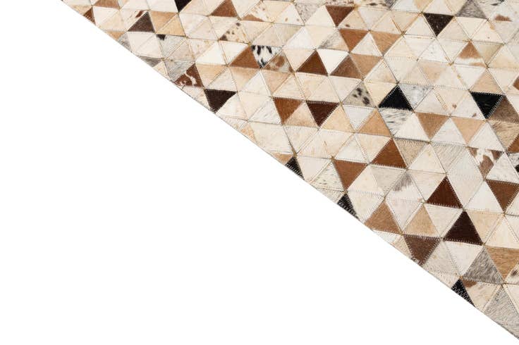 Detail image of 5' 1 x 7' 11 Cowhide - Patchwork Rug
