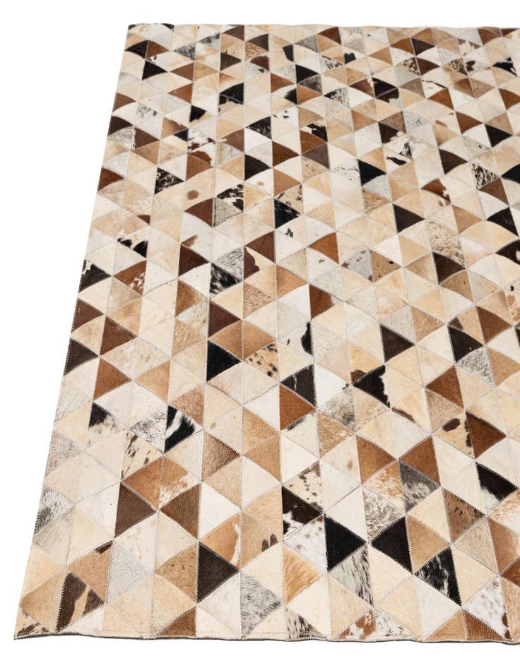 Detail image of 5' 1 x 7' 11 Cowhide - Patchwork Rug