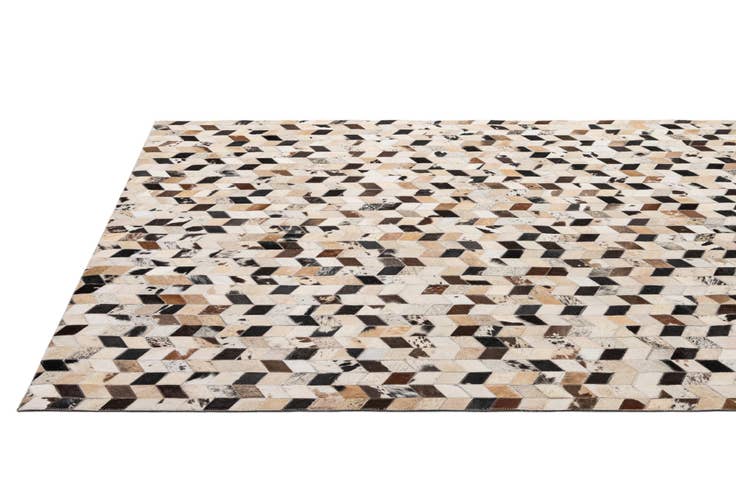 Detail image of 5' 1 x 7' 10 Cowhide - Patchwork Rug