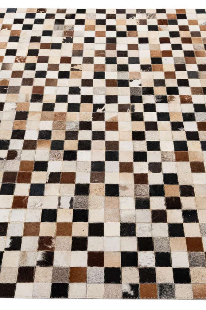 5' 1 x 8' Cowhide - Patchwork Rug
