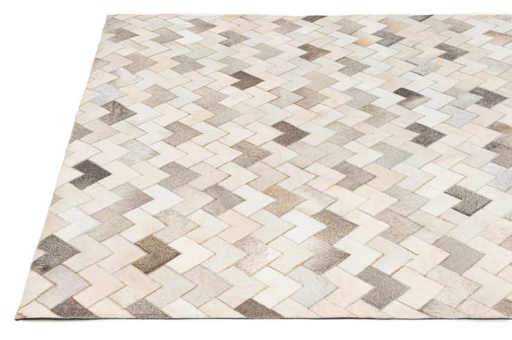 Detail image of 5' 2 x 7' 11 Cowhide - Patchwork Rug