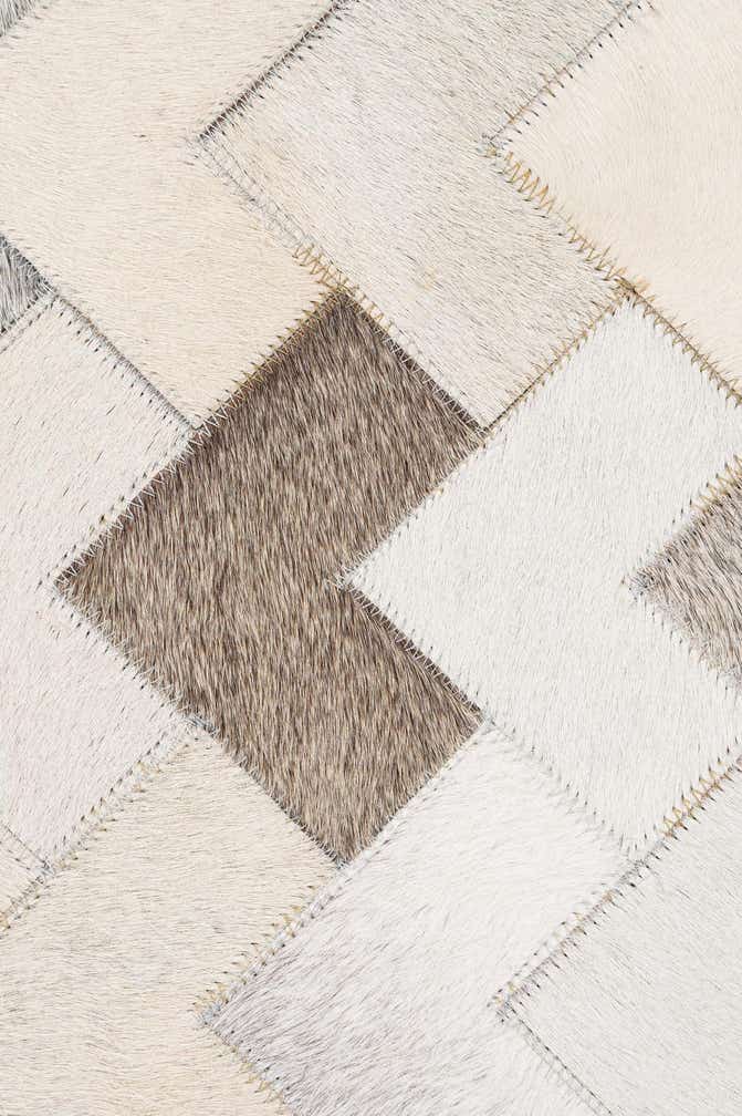 5' 2 x 7' 11 Cowhide - Patchwork Rug