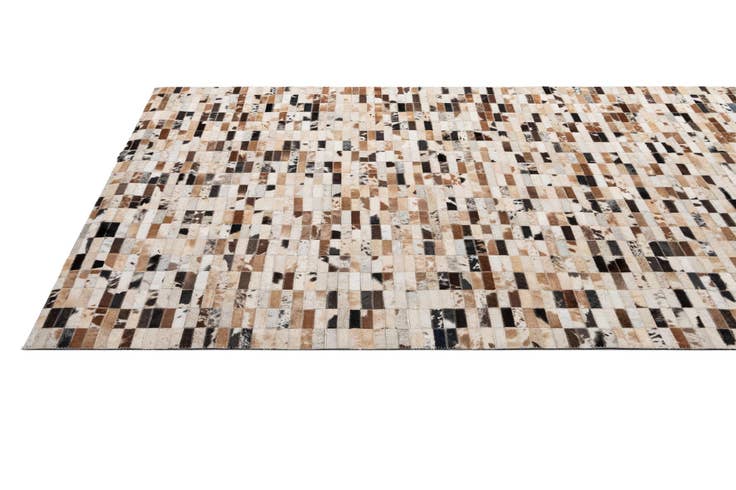 Detail image of 5' x 8' 1 Cowhide - Patchwork Rug