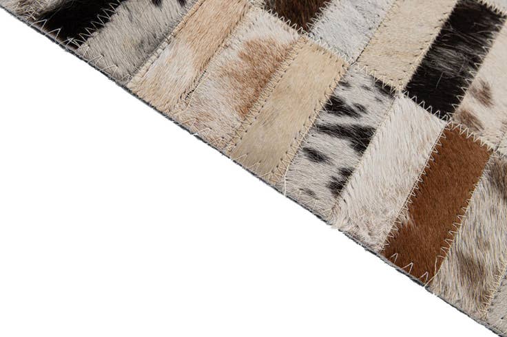 Detail image of 5' x 8' 1 Cowhide - Patchwork Rug