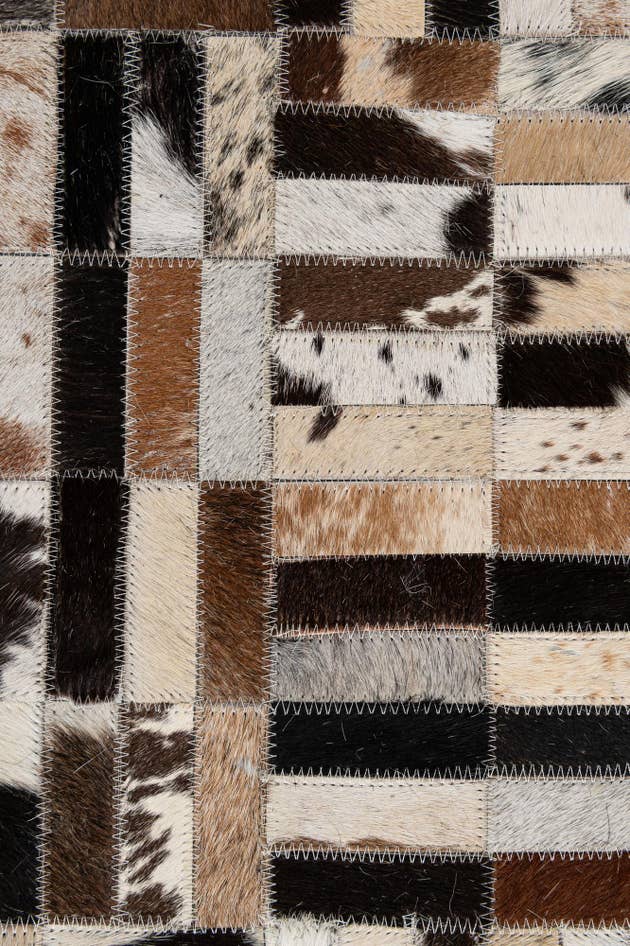 Detail image of 5' x 7' 11 Cowhide - Patchwork Rug