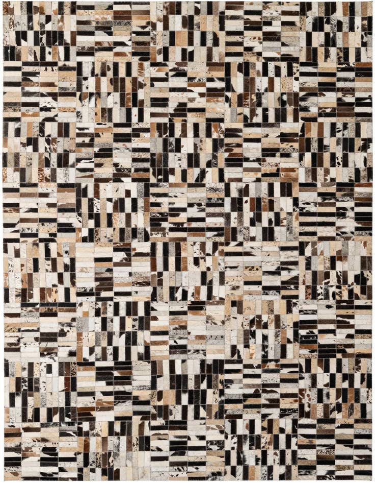Detail image of 5' x 7' 11 Cowhide - Patchwork Rug
