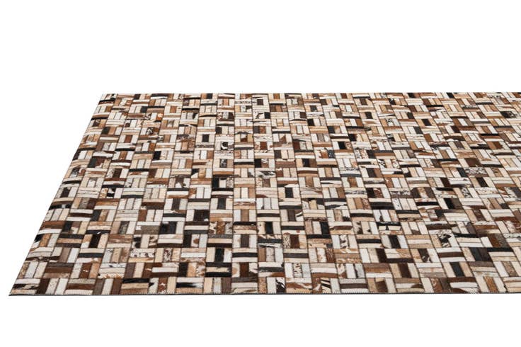 Detail image of 5' x 7' 11 Cowhide - Patchwork Rug