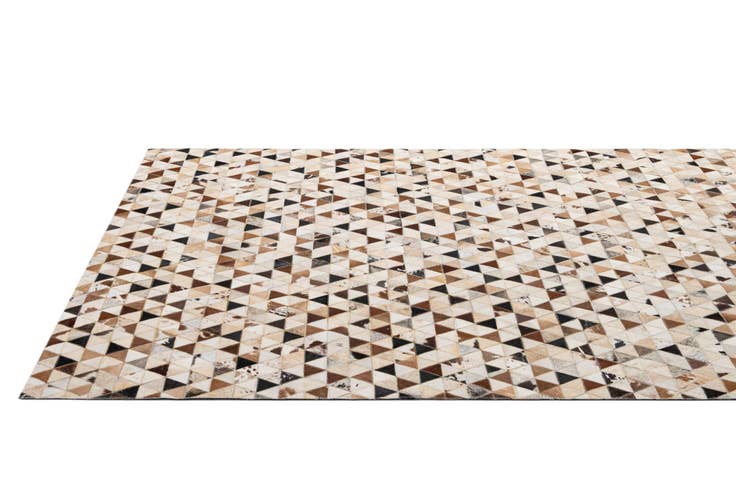 Detail image of 5' x 7' 11 Cowhide - Patchwork Rug