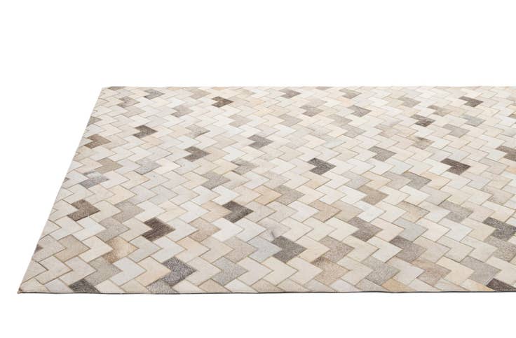 Detail image of 5' 2 x 7' 11 Cowhide - Patchwork Rug