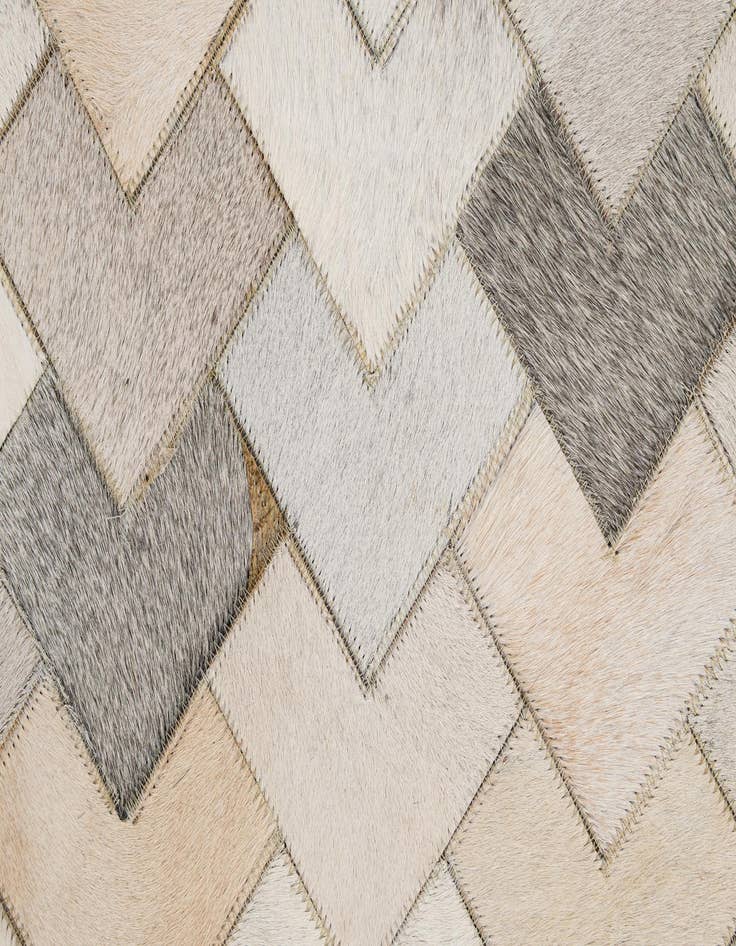 Detail image of 5' 2 x 7' 11 Cowhide - Patchwork Rug
