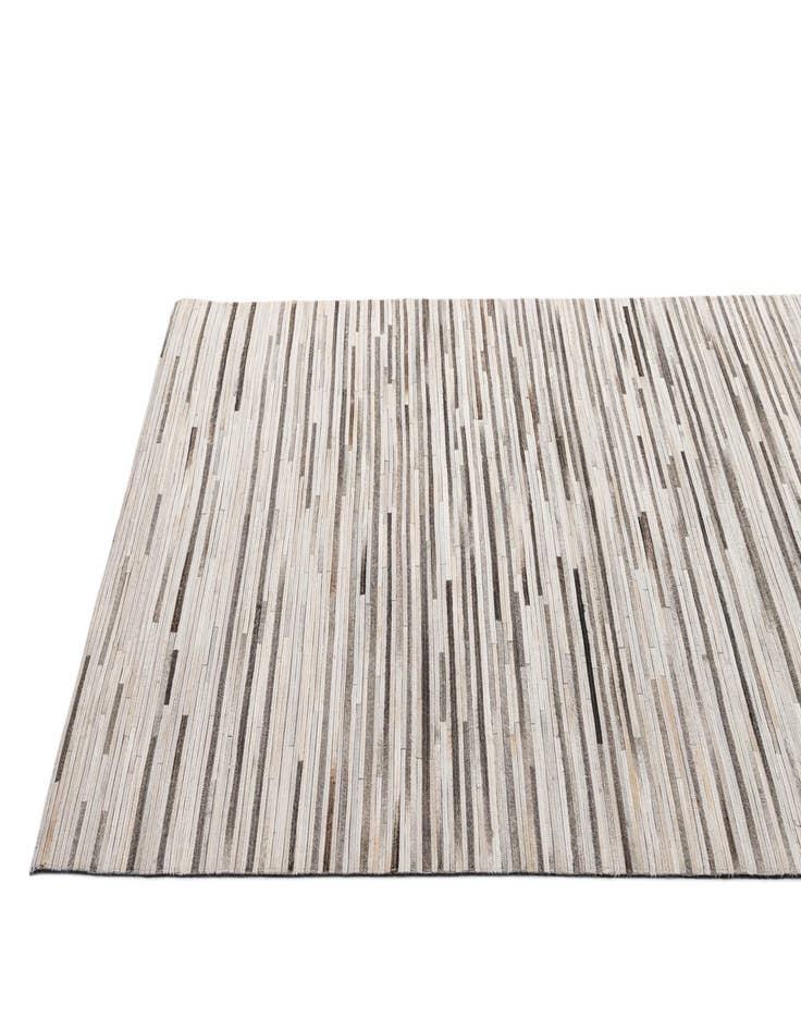 Detail image of 5' 2 x 8' Cowhide - Patchwork Rug