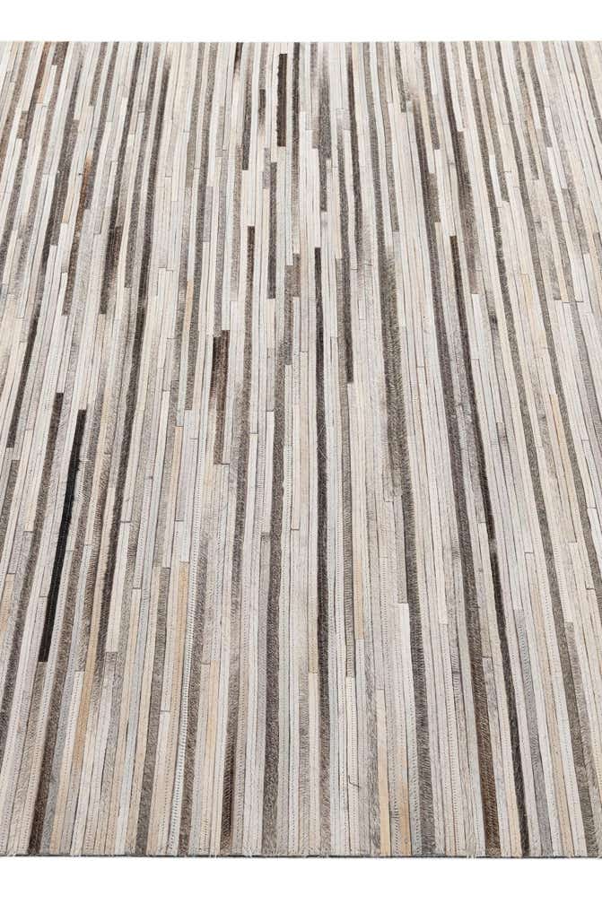 5' 2 x 8' Cowhide - Patchwork Rug