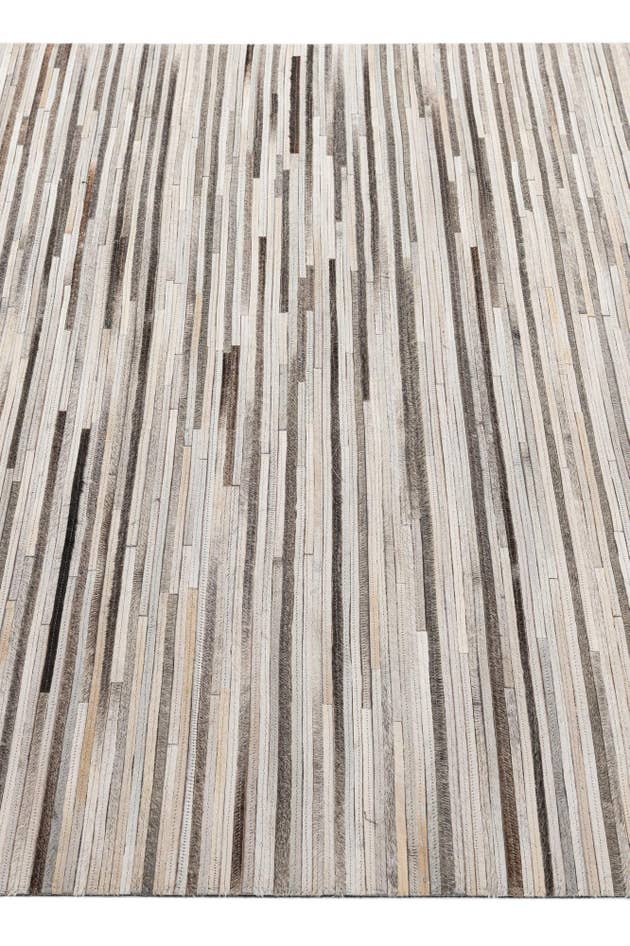 Detail image of 5' 2 x 8' Cowhide - Patchwork Rug