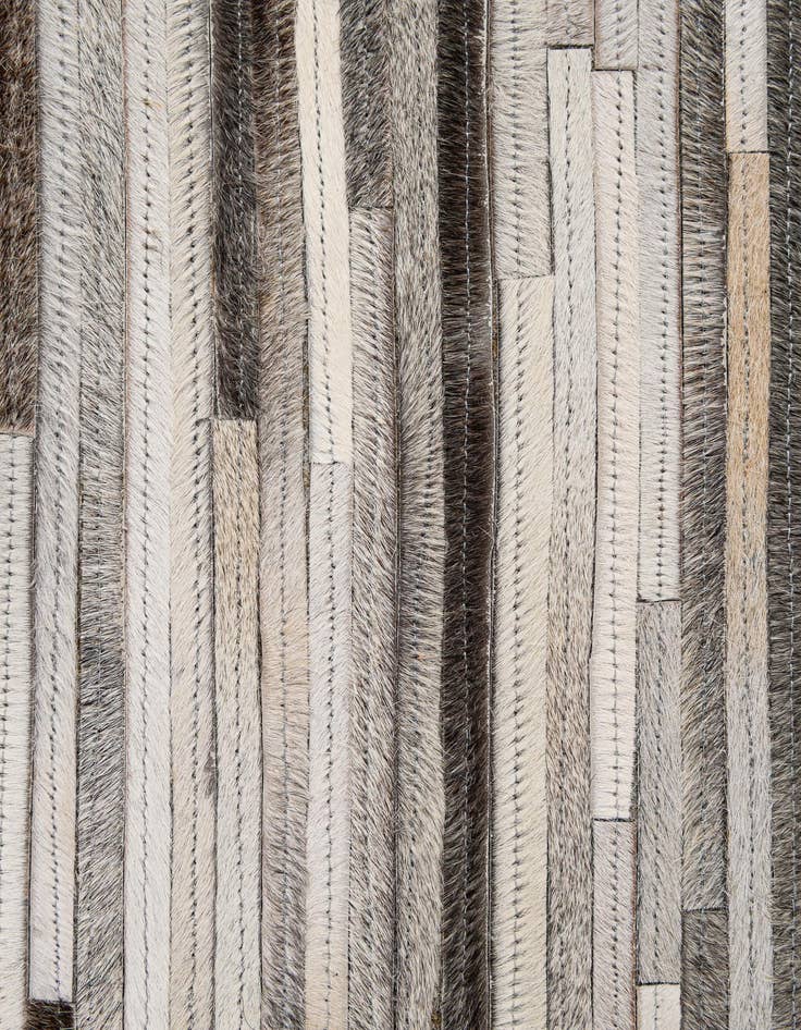 Detail image of 5' 2 x 8' Cowhide - Patchwork Rug