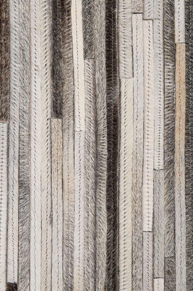5' 2 x 8' Cowhide - Patchwork Rug