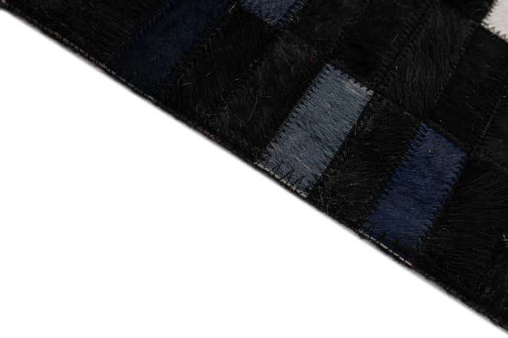 5' 2 x 8' Cowhide - Patchwork Rug