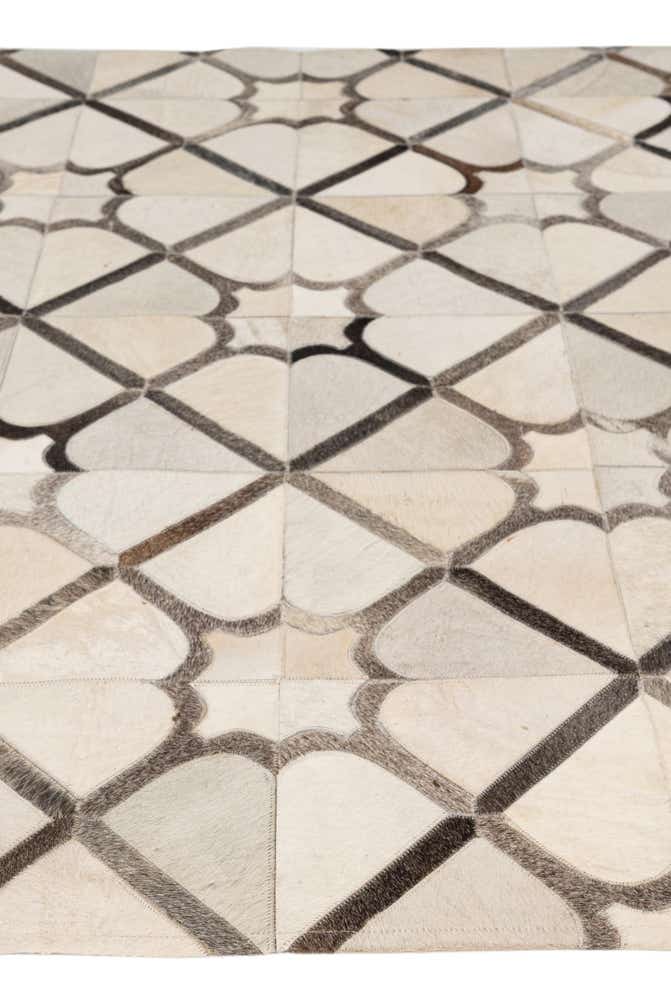 5' x 7' 11 Cowhide - Patchwork Rug