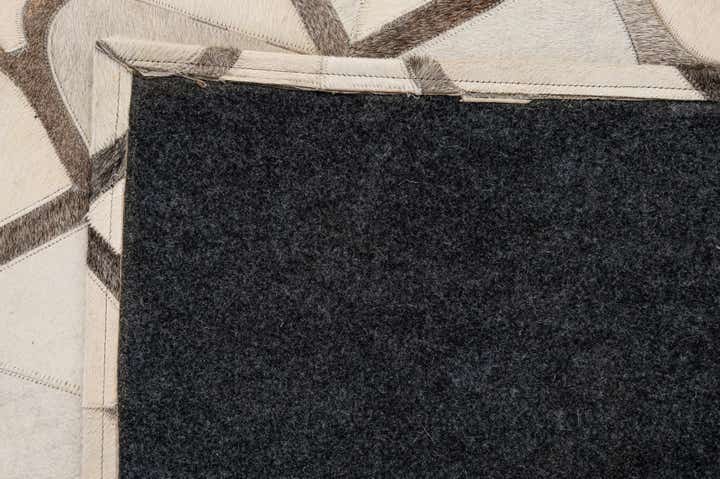 5' x 7' 11 Cowhide - Patchwork Rug