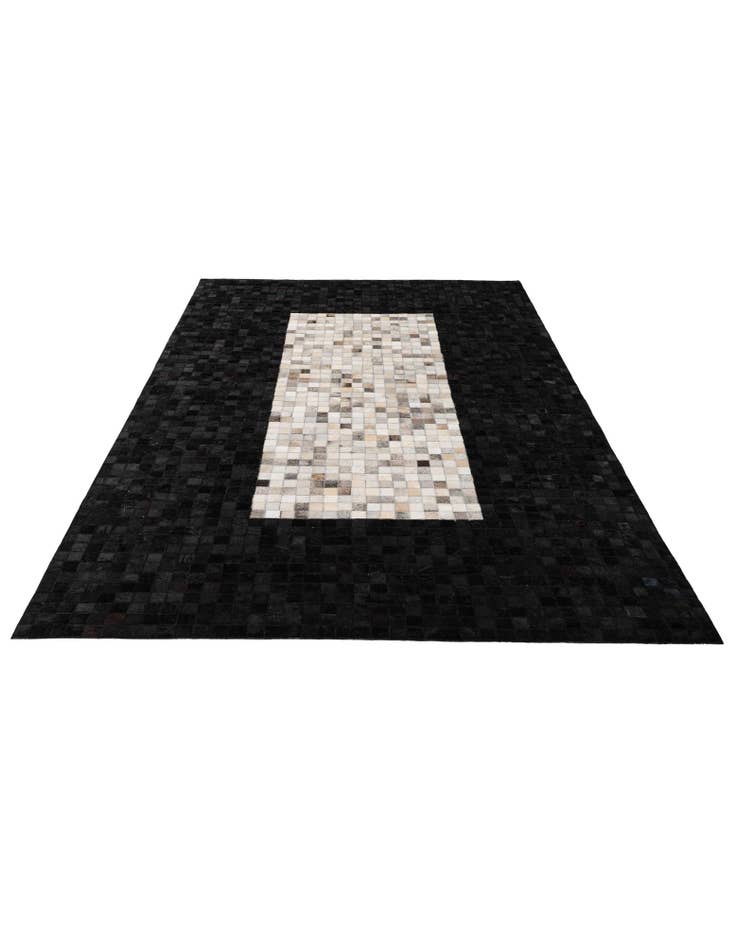 Detail image of 5' x 7' 11 Cowhide - Patchwork Rug