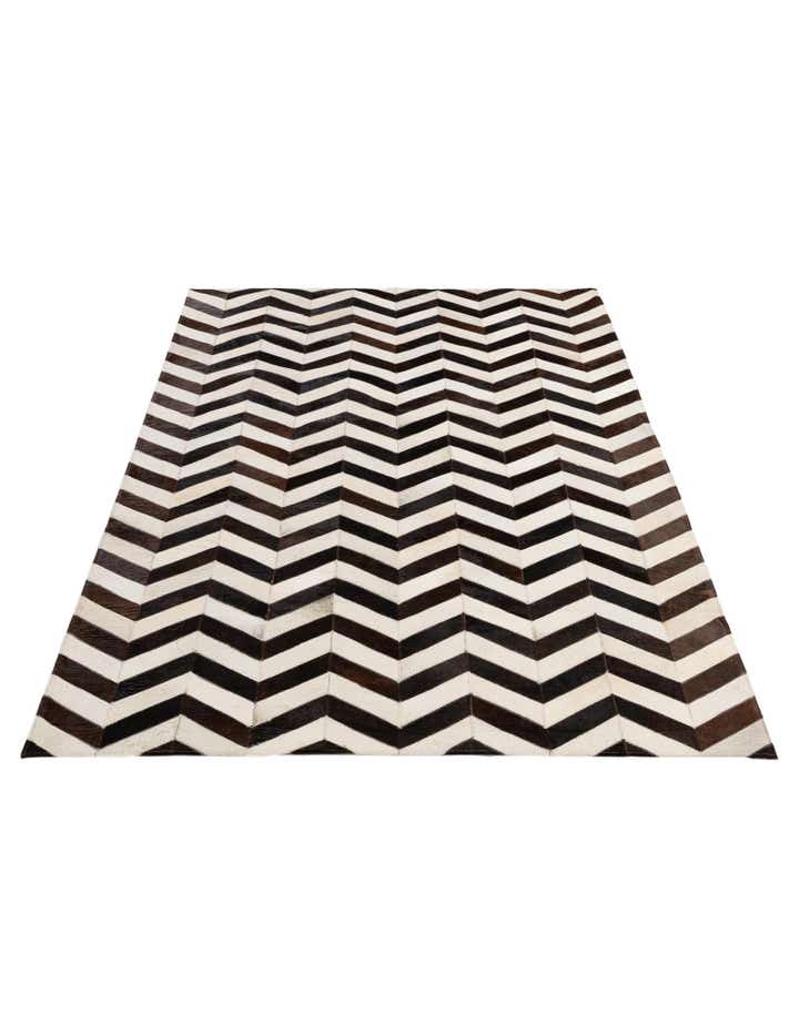 5' 1 x 7' 11 Cowhide - Patchwork Rug
