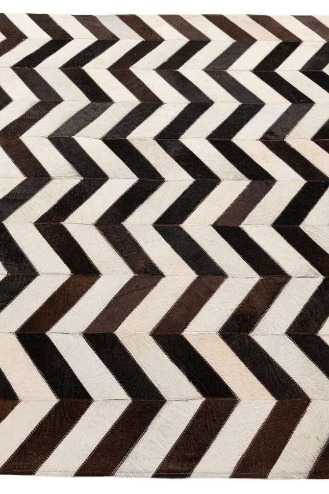 5' 1 x 7' 11 Cowhide - Patchwork Rug