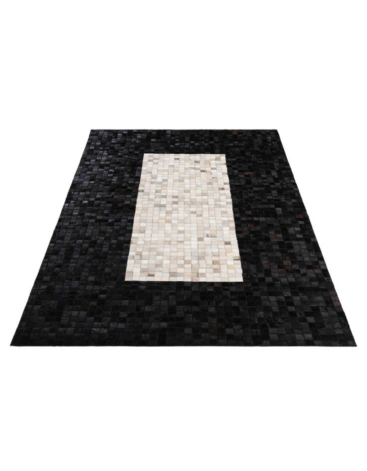 Detail image of 5' 1 x 8' 1 Cowhide - Patchwork Rug