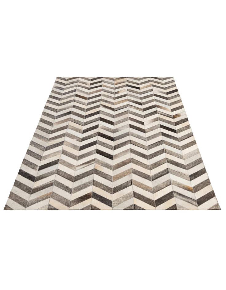 Detail image of 5' 1 x 8' 1 Cowhide - Patchwork Rug