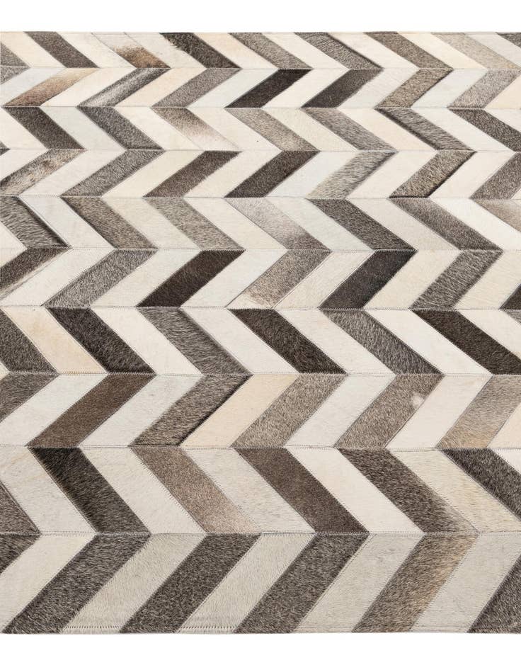 Detail image of 5' 1 x 8' 1 Cowhide - Patchwork Rug