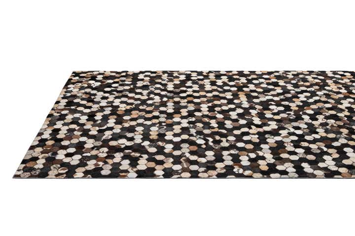 5' 1 x 8' Cowhide - Patchwork Rug