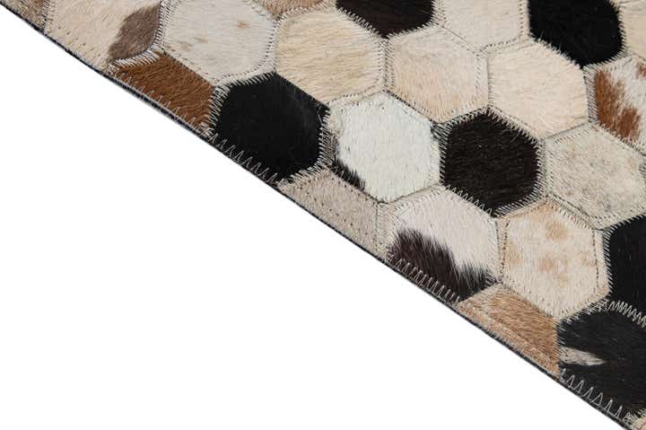 5' x 7' 11 Cowhide - Patchwork Rug