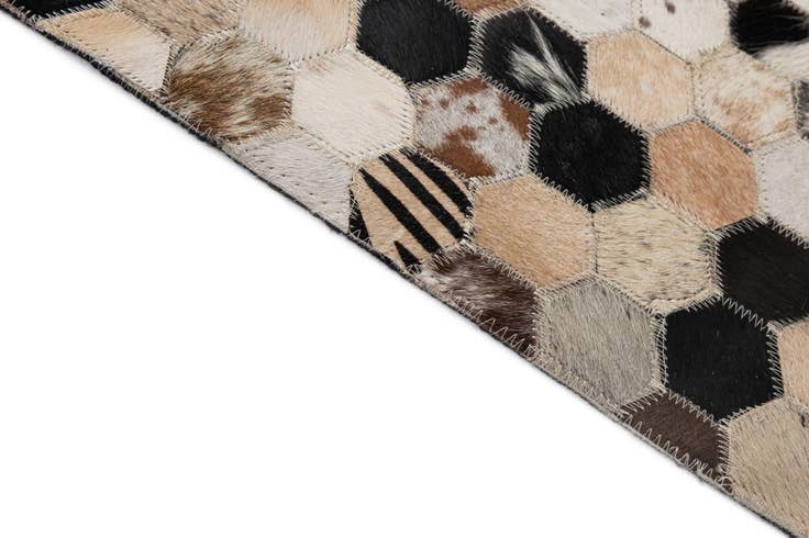 Detail image of 5' 1 x 8' 1 Cowhide - Patchwork Rug