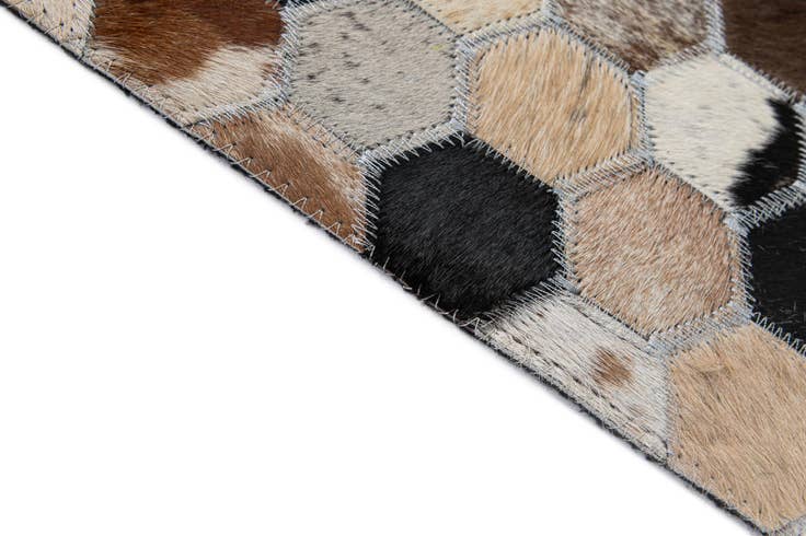 Detail image of 5' 1 x 7' 11 Cowhide - Patchwork Rug