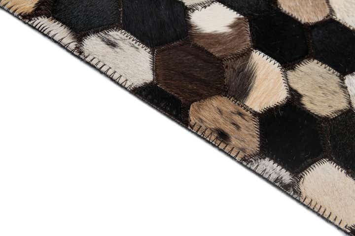 5' 1 x 8' Cowhide - Patchwork Rug