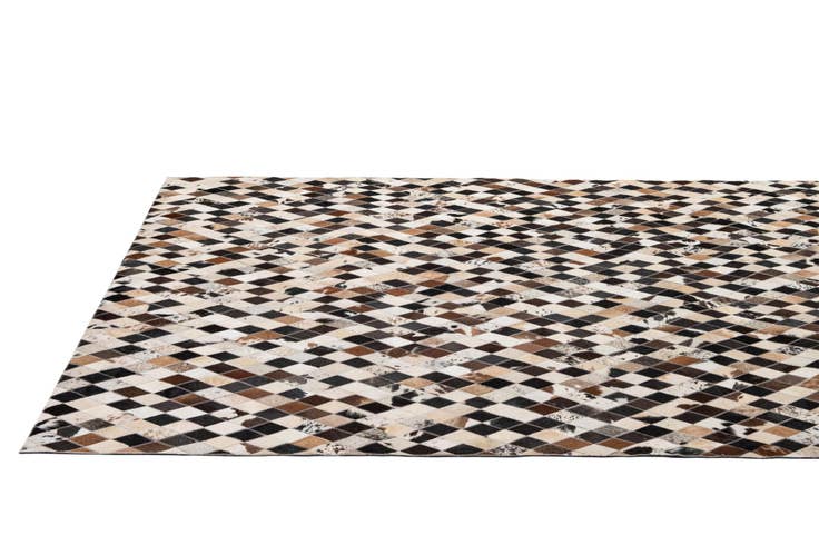 Detail image of 5' 1 x 8' Cowhide - Patchwork Rug