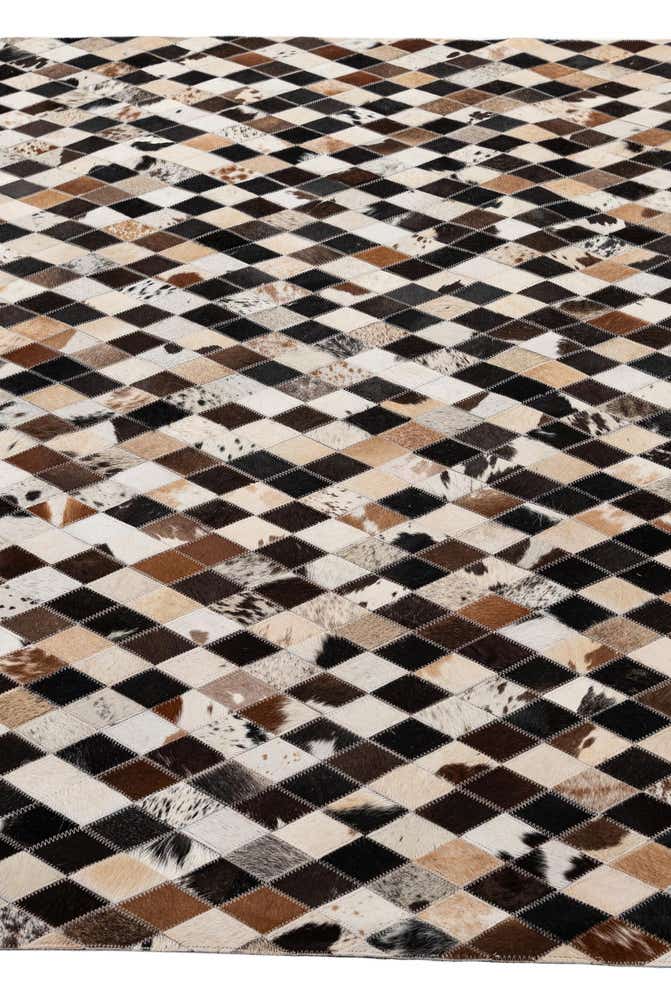 5' 1 x 8' Cowhide - Patchwork Rug