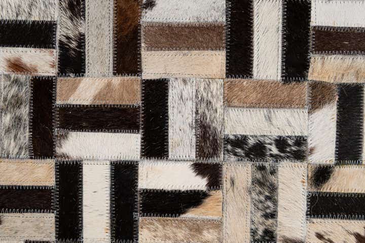 5' x 7' 10 Cowhide - Patchwork Rug