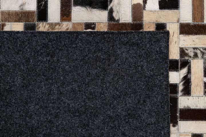5' x 7' 10 Cowhide - Patchwork Rug