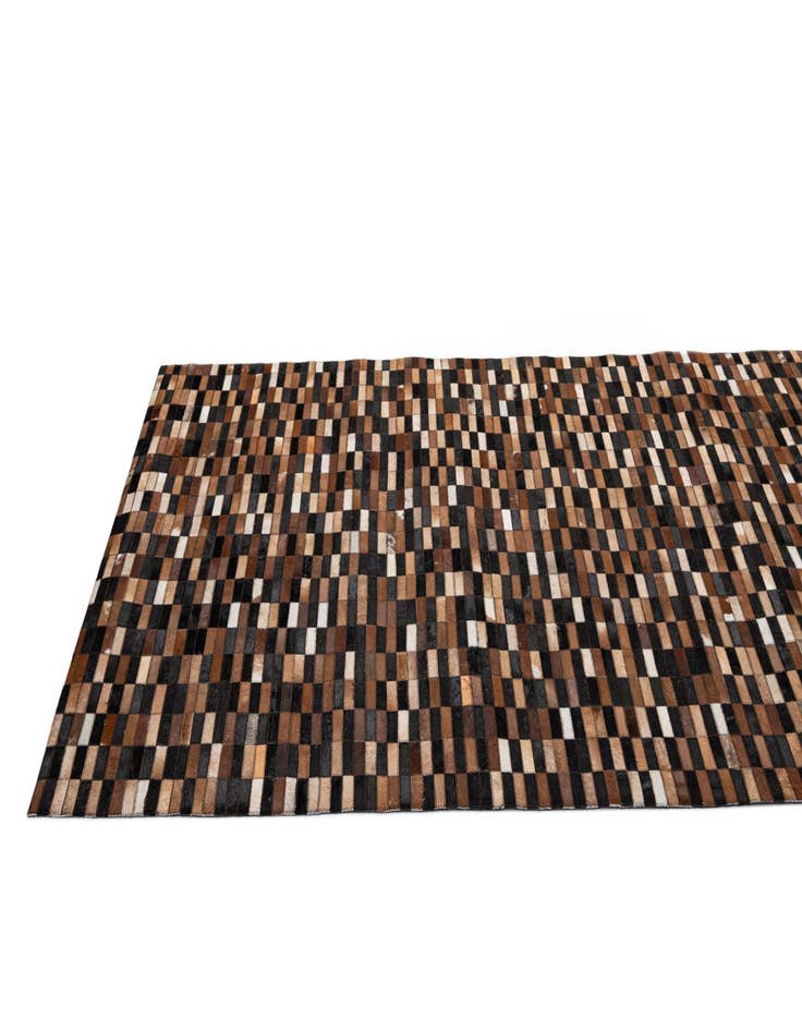 Detail image of 5' x 7' 11 Cowhide - Patchwork Rug