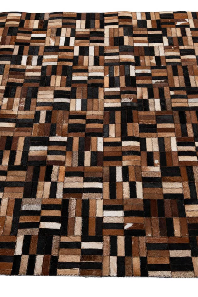 Detail image of 4' 11 x 7' 10 Cowhide - Patchwork Rug