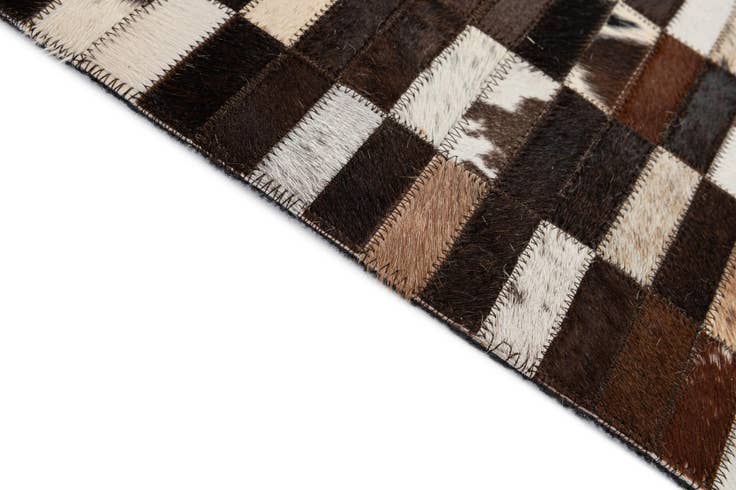 Detail image of 5' x 8' Cowhide - Patchwork Rug