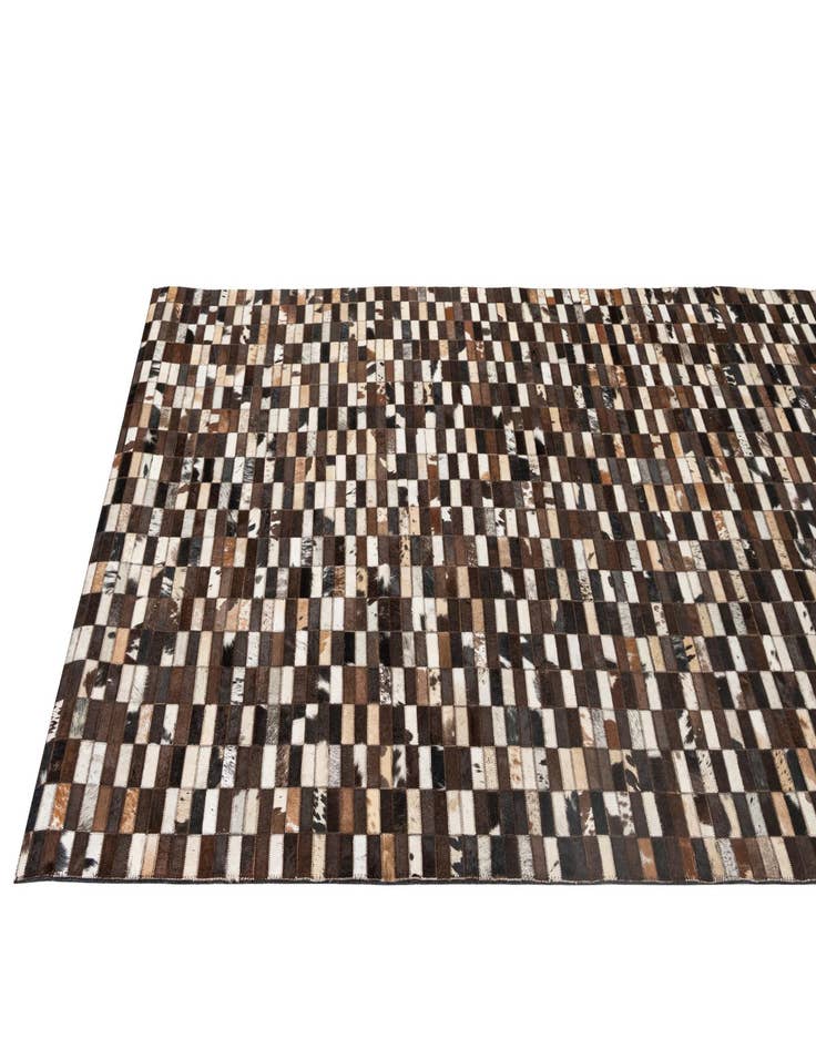 Detail image of 5' x 7' 11 Cowhide - Patchwork Rug