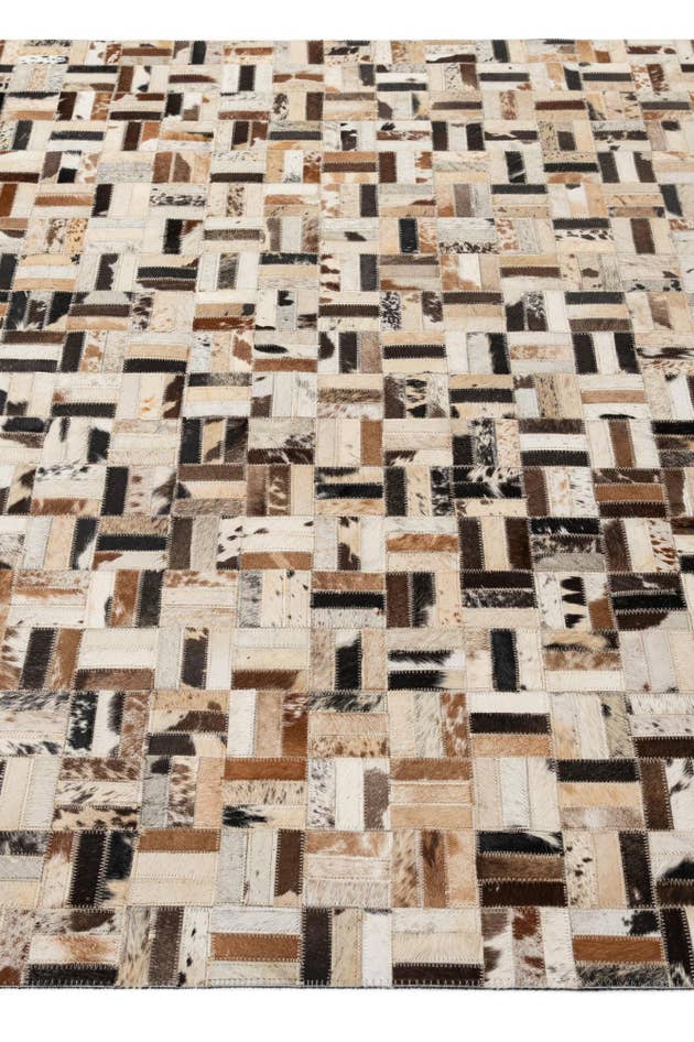 Detail image of 4' 11 x 7' 11 Cowhide - Patchwork Rug